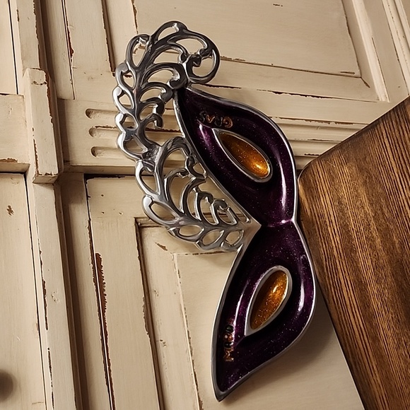 Metal Mardi Gras Trinket dish - Picture 1 of 12
